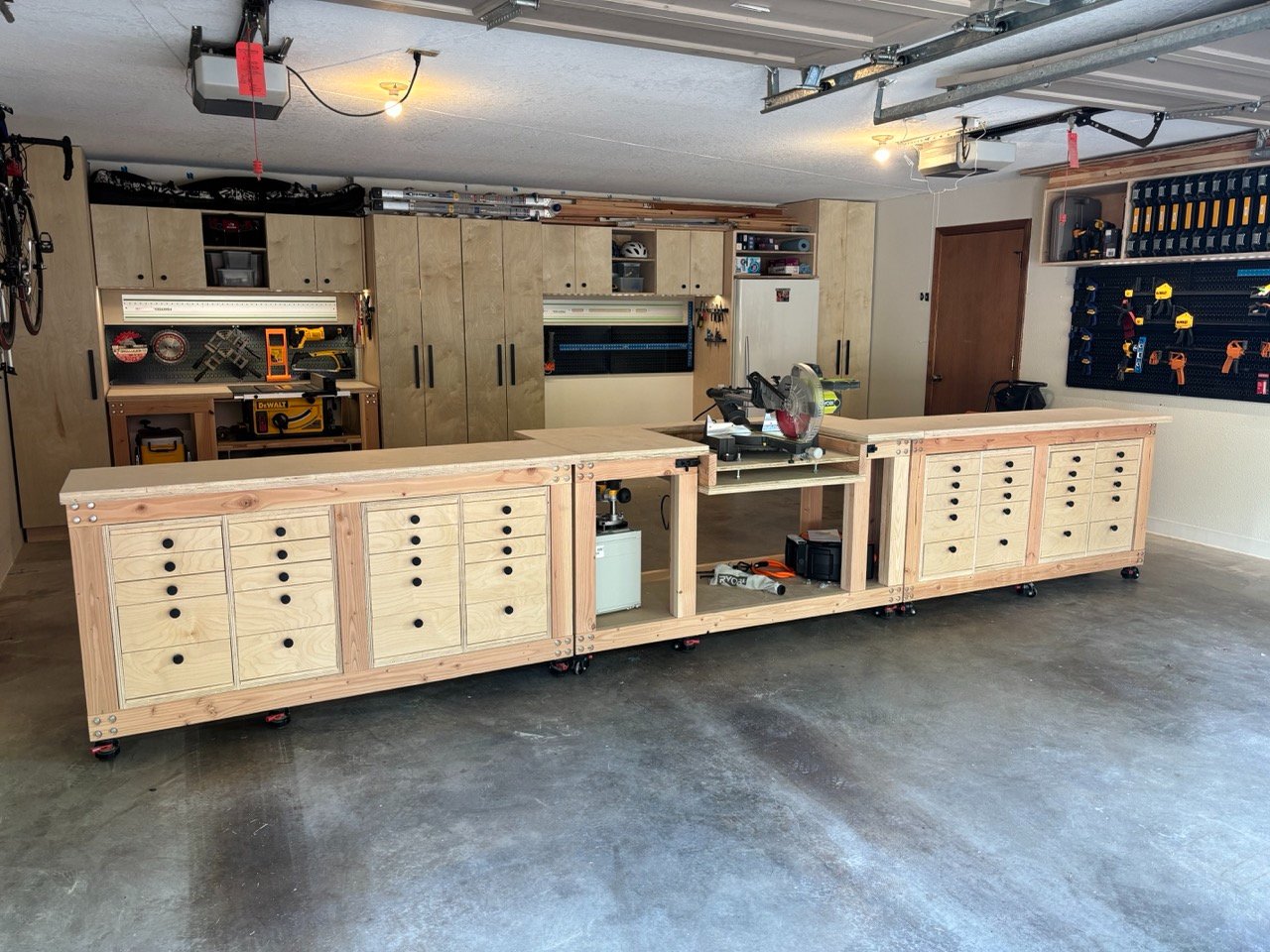 Modular Garage Workshop Tables